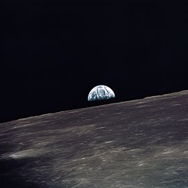 파일:external/upload.wikimedia.org/270px-Apollo_10_earthrise.jpg