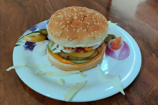 Aloo Tikki Crispy Burger