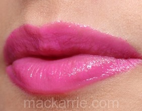 c_GlamorizedHuggableLipstickMAC14