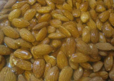 How to make Amlou and What is Amlou ? / Comment prparer Amlou et c'est quoi Amlou? Amlou de la rgion de Souss-Sud du Maroc (Pte  tartiner  base d'huile Argan) 1