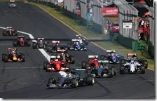 La partenza del gran premio d'Australia 2015