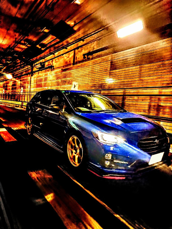 レヴォーグのレヴォーグSTI・WRブルー・走行動画に関するカスタム事例の投稿画像2枚目