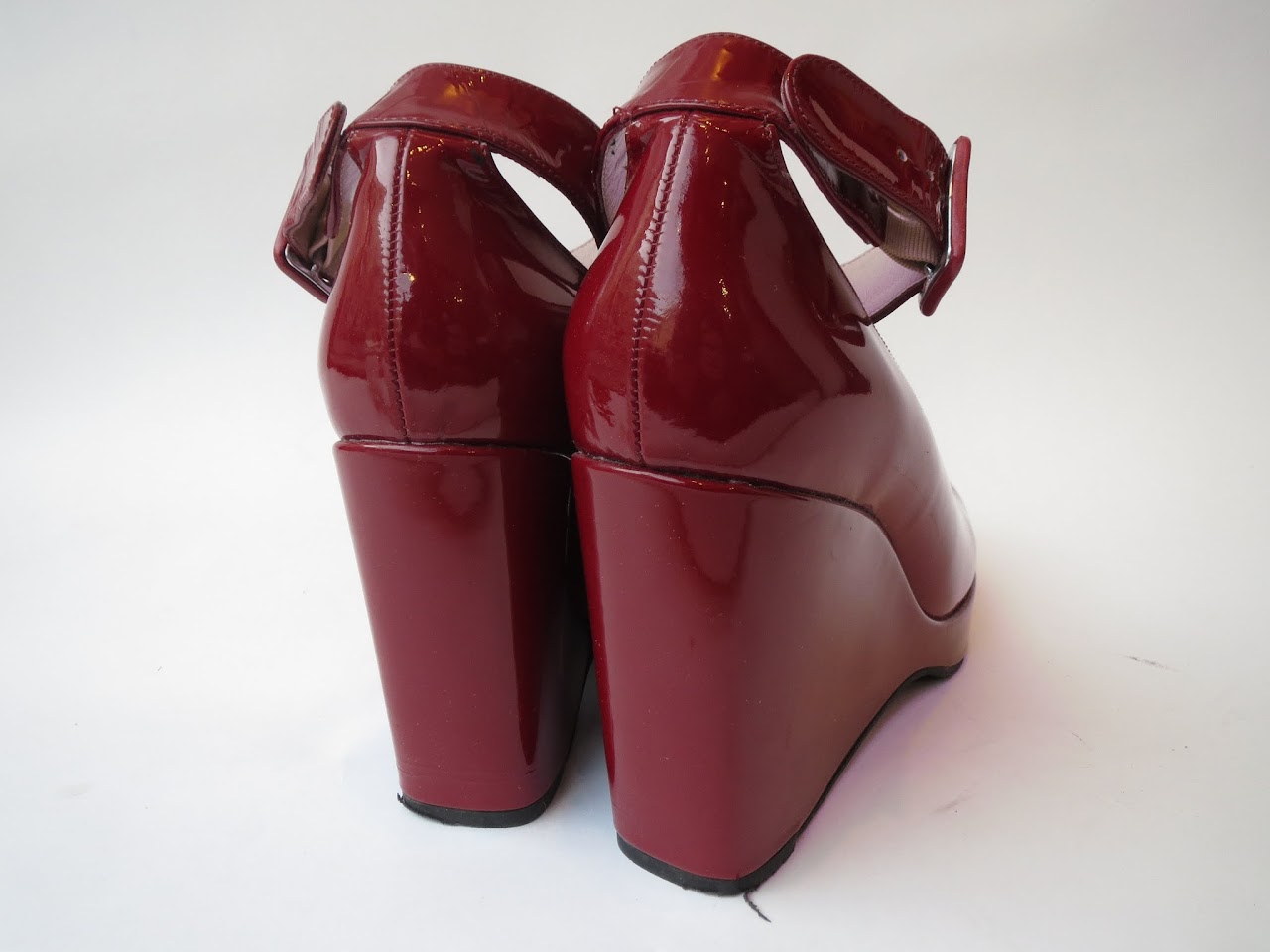 Robert Clergerie Patent Wedges