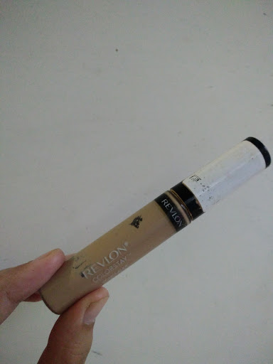 revlon colour stay concealer