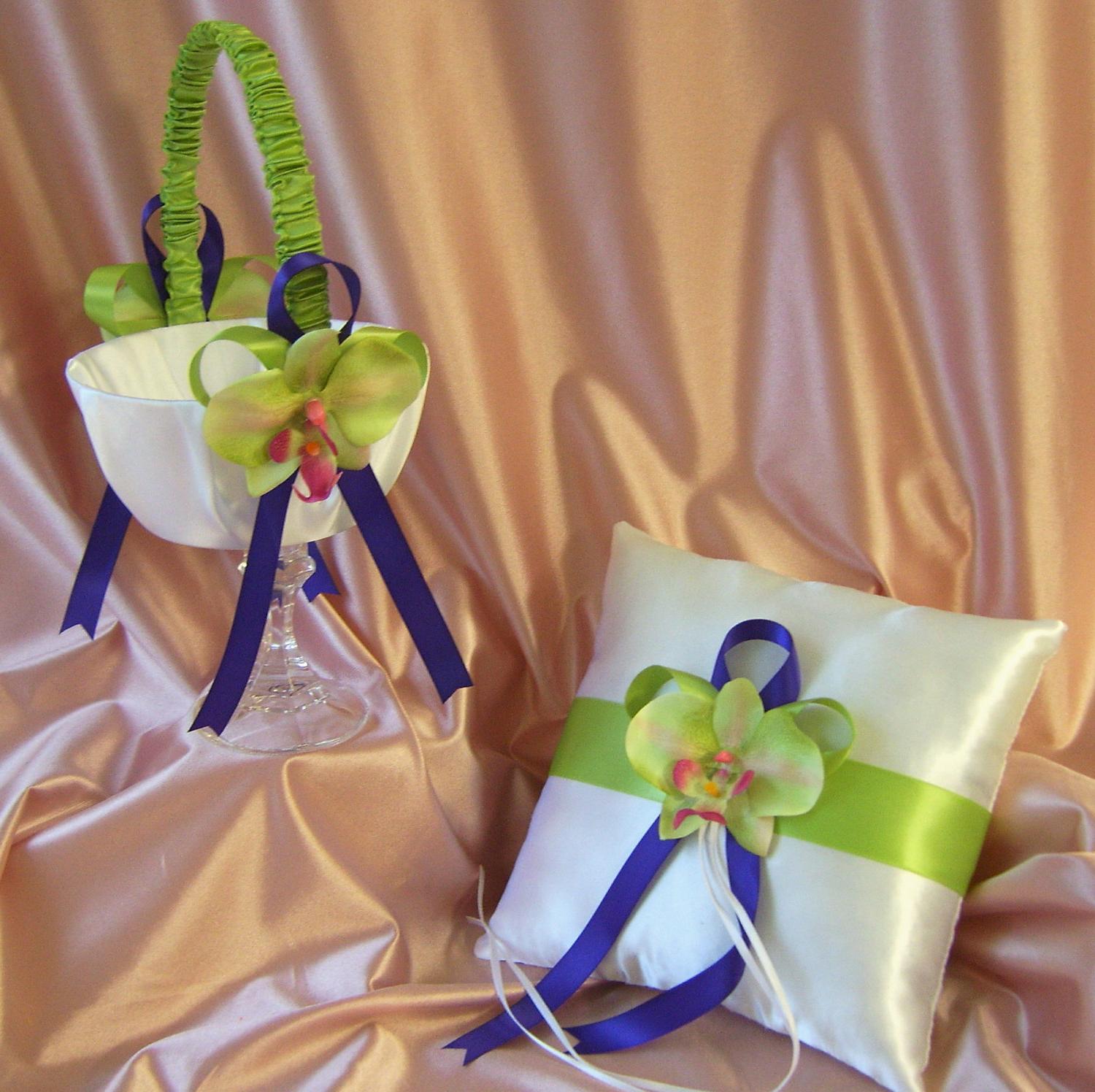 wedding green and purple