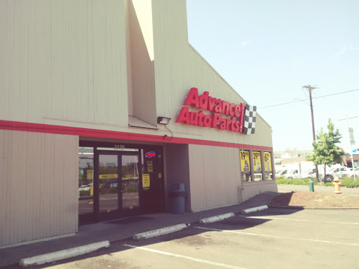 Auto Parts Store «Advance Auto Parts», reviews and photos, 2120 E Powell Blvd, Gresham, OR 97080, USA