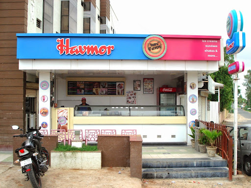 Havmor Havfunn Ice cream Parlor, Tawdi Char Rasta, Siddhpur, N.V.Canter, Tawdi Char Rasta,, Near Hotel Siddharth, Sidhhpur, Gujarat 384151, India, Dessert_Shop, state GJ