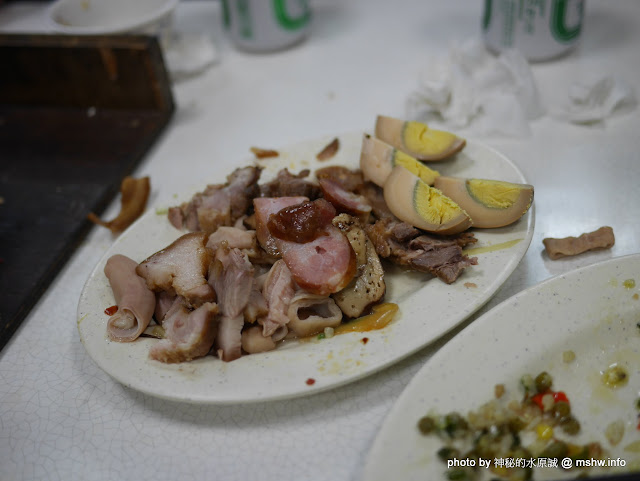 【食記】台中士官長酸菜白肉鍋-士官長野地餐廳@北區武昌公園 : 吃粗飽還得將就一下,取名野地餐廳就可以弄這麼髒嗎? 中式 北區 區域 台中市 晚餐 火鍋/鍋物 飲食/食記/吃吃喝喝 