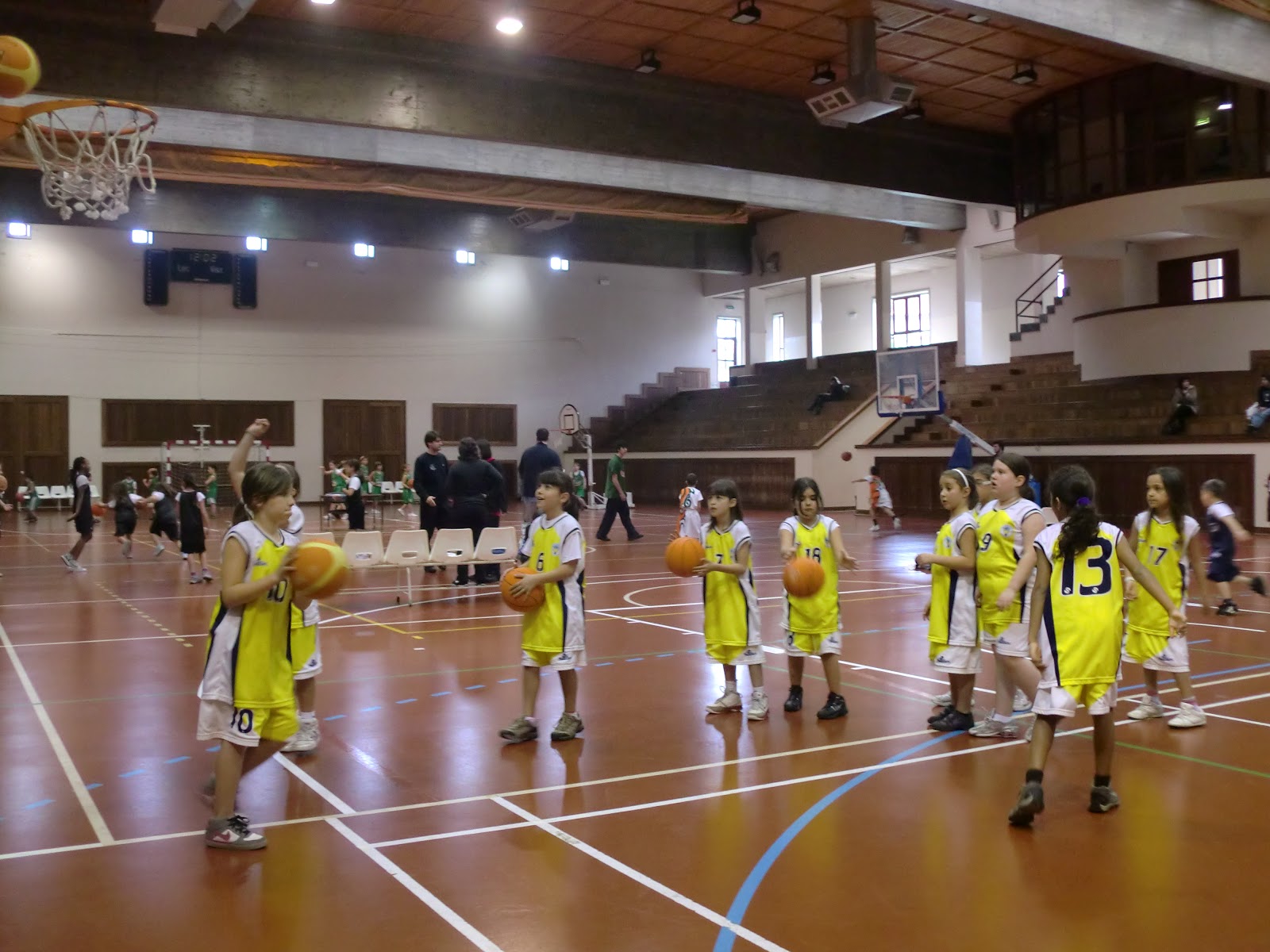 Mini Basquet: VI Encontro de Mini Basquet e Convívio de Carnaval