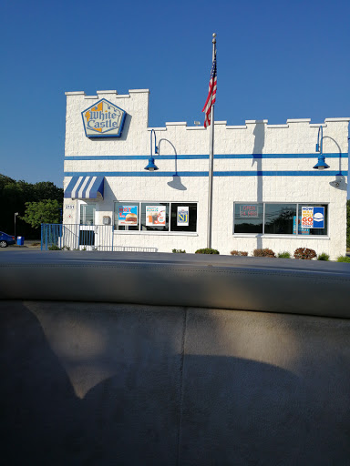 Fast Food Restaurant «White Castle», reviews and photos, 2151 U.S. 9, Howell, NJ 07731, USA