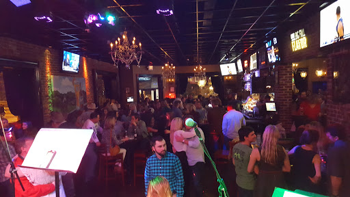 Bar & Grill «Parlay Social», reviews and photos, 249 W Short St, Lexington, KY 40507, USA