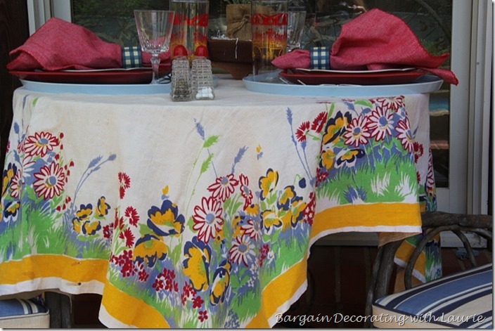 Outdoor Dining-Bargain Decorating with Laurie