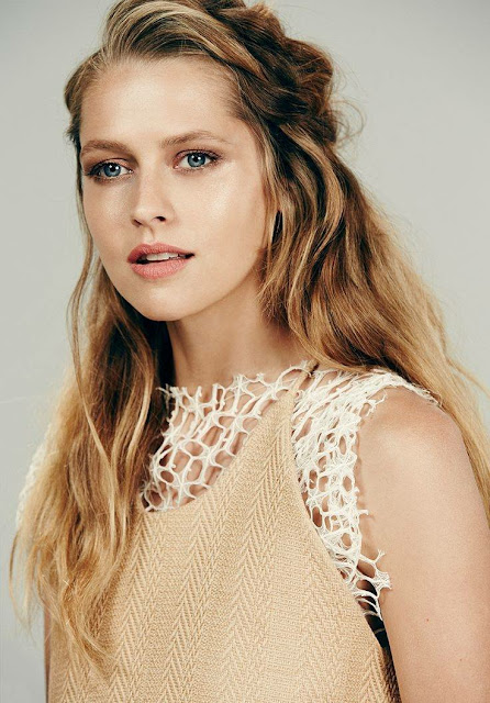 Teresa Palmer Awesome Profile Pics