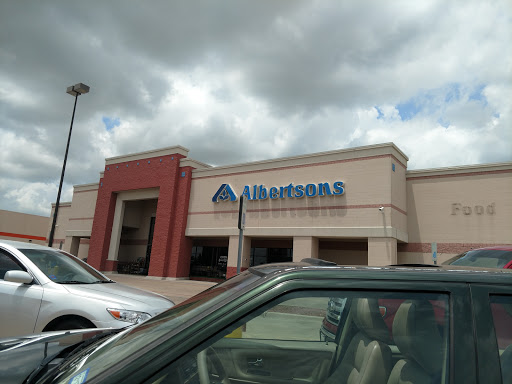 Grocery Store «Albertsons», reviews and photos, 210 W Katherine P Raines Rd, Cleburne, TX 76033, USA