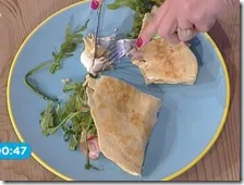 Piadina con mortadella, patate, robiola e rucola