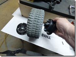 How the hubs go on Hoveround Tire