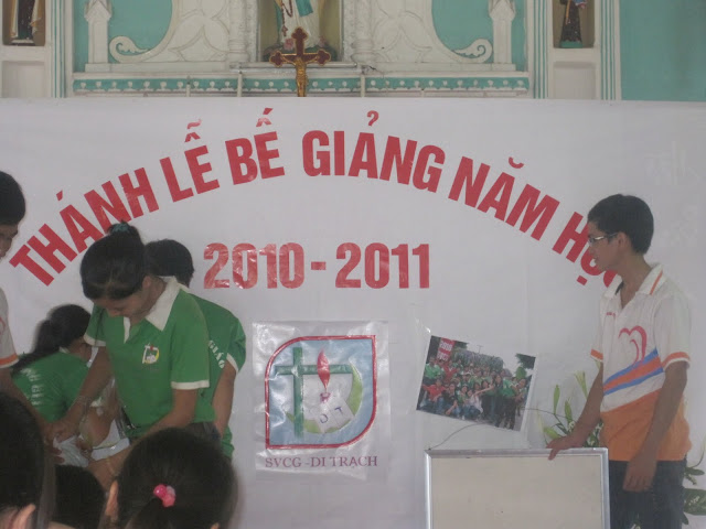 Một số hình ảnh trong ngày Lễ Bế Giảng Năm Học 2010 - 2011 IMG_6375