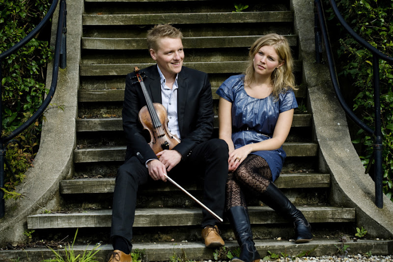 Harold Haugaard and Helene Blum. Celtic Colours: A Tapestry of Celtic Culture