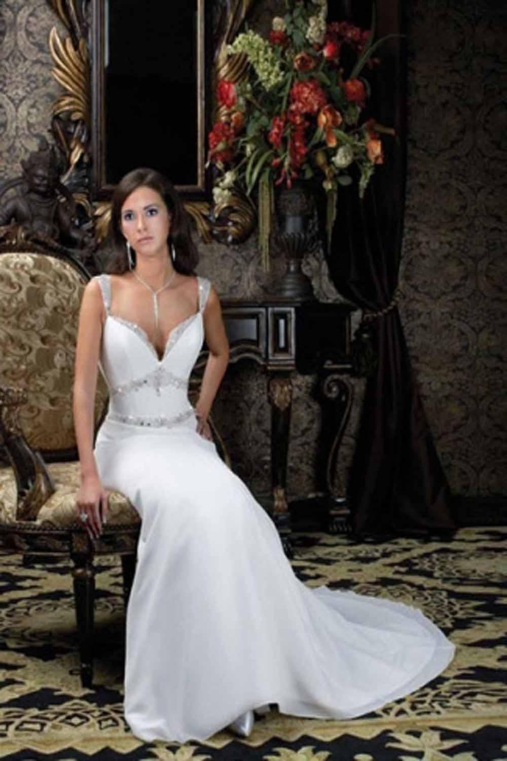 most elegant wedding gown 2011