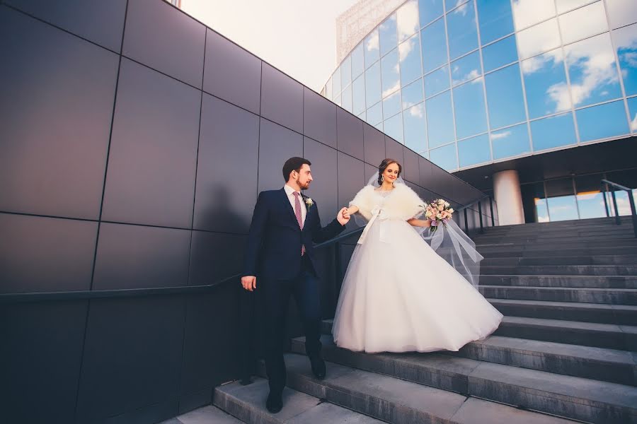 Fotografo di matrimoni Sasha Lavrukhin (lavrukhin). Foto del 5 maggio 2016