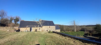 maison à Callac de bretagne (22)