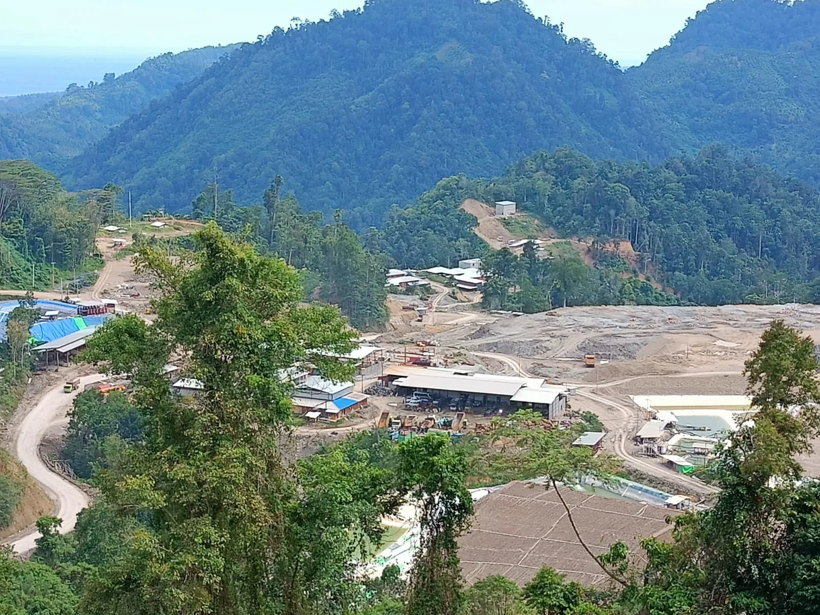 Warga masyarakat Ratatotok. (Foto istimewa)