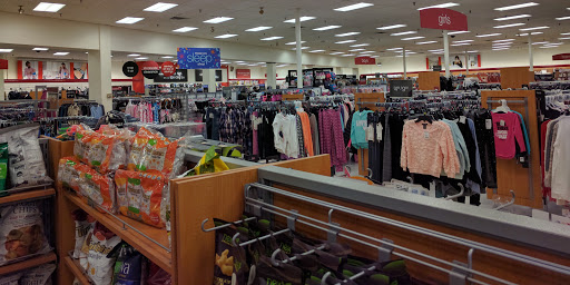 Department Store «T.J. Maxx», reviews and photos, 239 Memorial Ave, West Springfield, MA 01089, USA