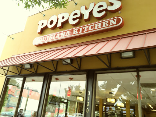 Chicken Restaurant «Popeyes Louisiana Kitchen», reviews and photos, 3120 NE Martin Luther King Jr Blvd, Portland, OR 97211, USA