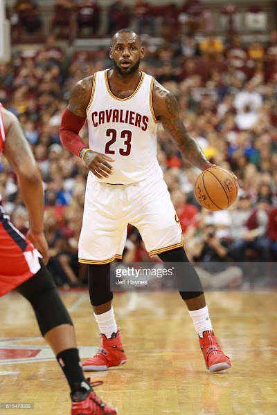 King James Laces Up Ohio State Nike LeBron Soldier X