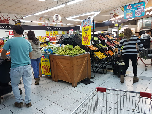 Unimarc, Francisco Bilbao 476, Pitrufquén, IX Región, Chile, Tienda de alimentos | Araucanía