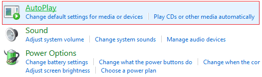 Haga clic en Hardware y sonido y luego haga clic en Reproducción automática