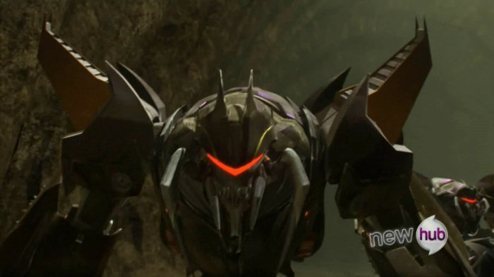 파일:external/tfwiki.net/ProjectPredacon_Bombshock.jpg