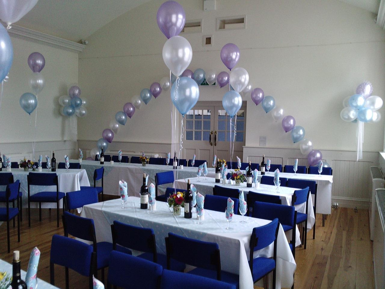 Large balloon arch & balloon