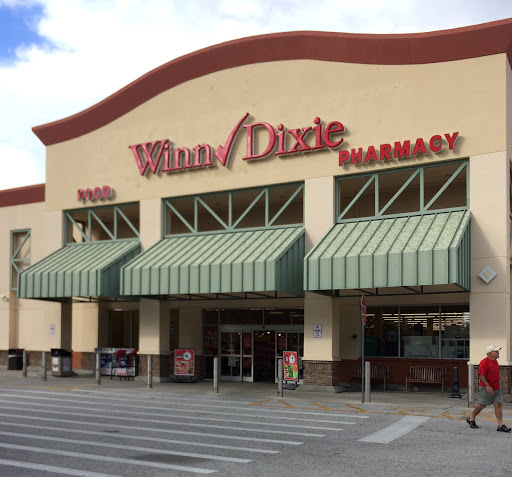 Grocery Store «Winn-Dixie», reviews and photos, 1202 W Main St, Inverness, FL 34450, USA