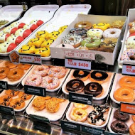 Krispy Kreme Doughnuts 甜甜圈(新北板橋店)