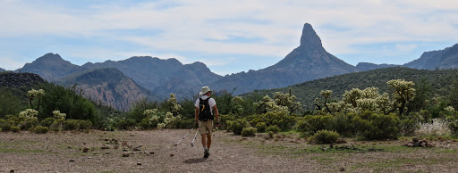 HikingBlackMesa%252526DutchmansTrail-15_WithAdjustments-2016-12-1-20-18.jpg