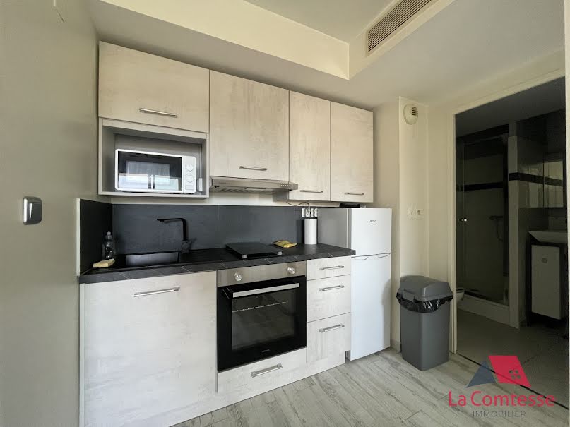 Location meublée appartement 2 pièces 30.97 m² à La Ciotat (13600), 850 €