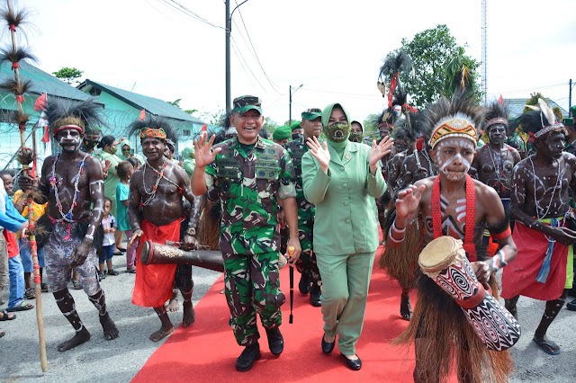 Danrem 174 Merauke Brigjen TNI Bangun Nawoko Pamitan Kepada Prajurit dan Persit Kodim 1710/Mimika