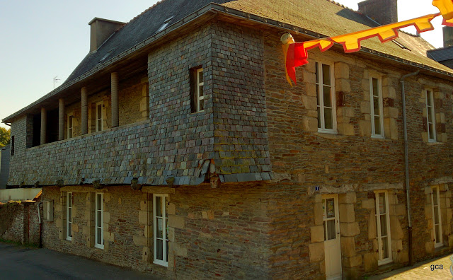 Locronan, Concarneau, Pont-Aven y Malestroit. - TOUR DE FRANCE. (28)