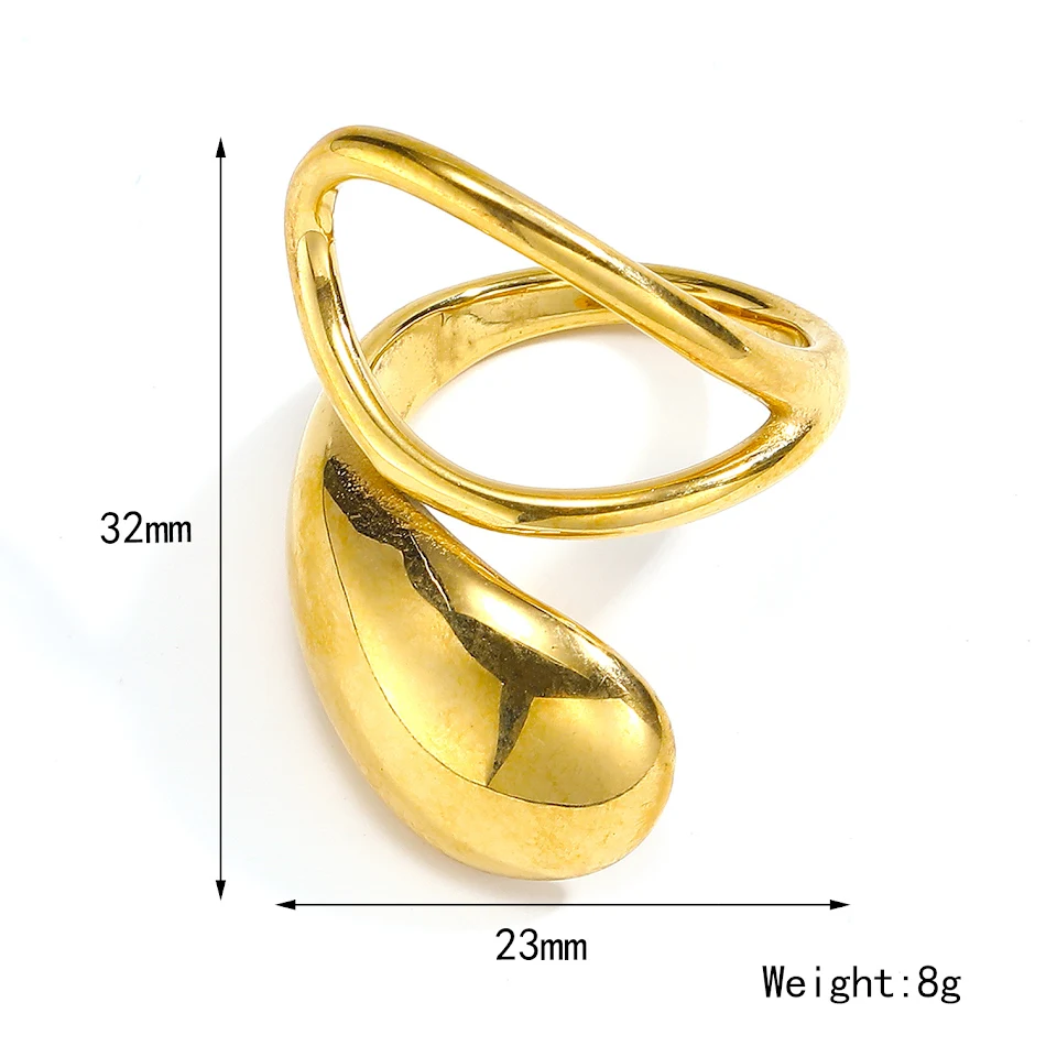 Nouvelle bague Suncoo en acier titane doré. Élégance et résistance pour un usage quotidien. Un bijou parfait pour sublimer votre look.