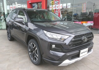 RAV4のぴよぬさんが投稿したカスタム事例の投稿画像2枚目
