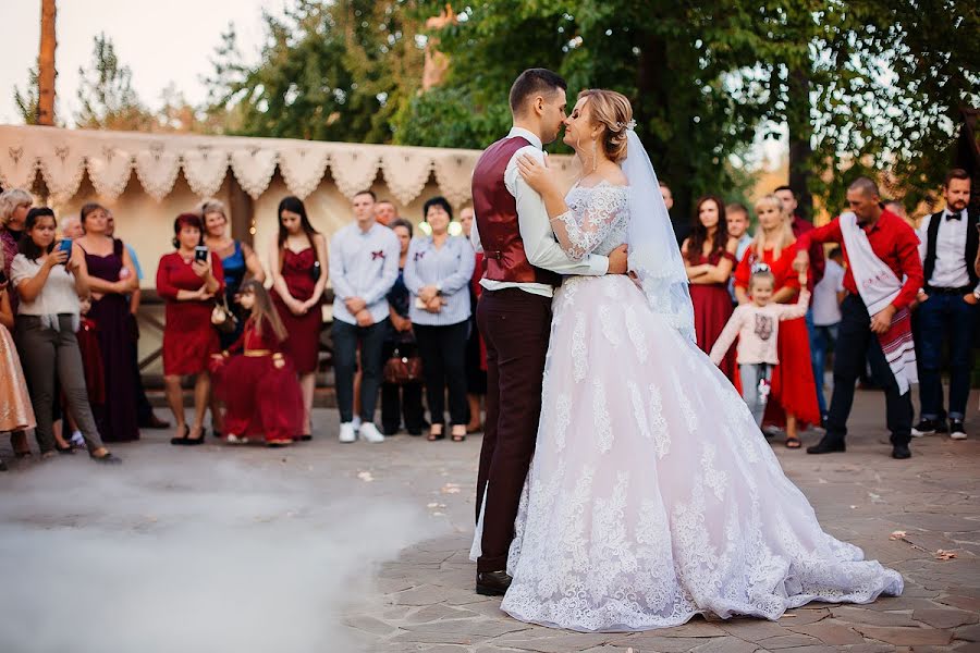 Wedding photographer Darina Zdorenko (gorodinskaj). Photo of 17 September 2019