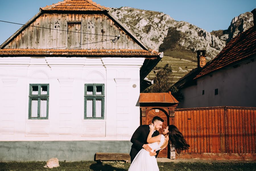 Fotógrafo de casamento Haitonic Liana (haitonic). Foto de 1 de junho 2020