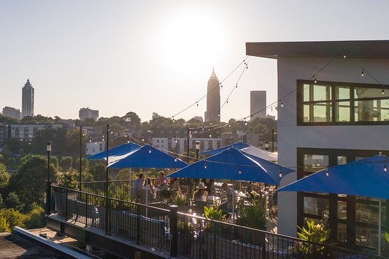 Estrella rooftop dining in Atlanta