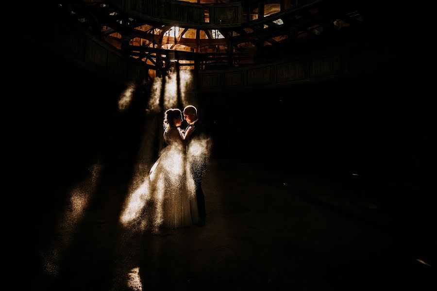 Wedding photographer Michał Banasiński (perfectview). Photo of 11 November 2019