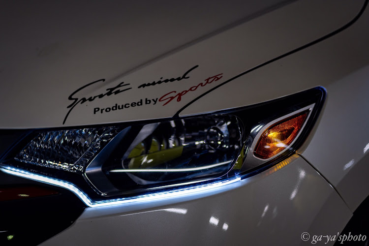 フィットのusdm・USヘッドライト・ヘッドライト交換に関するカスタム事例の投稿画像3枚目