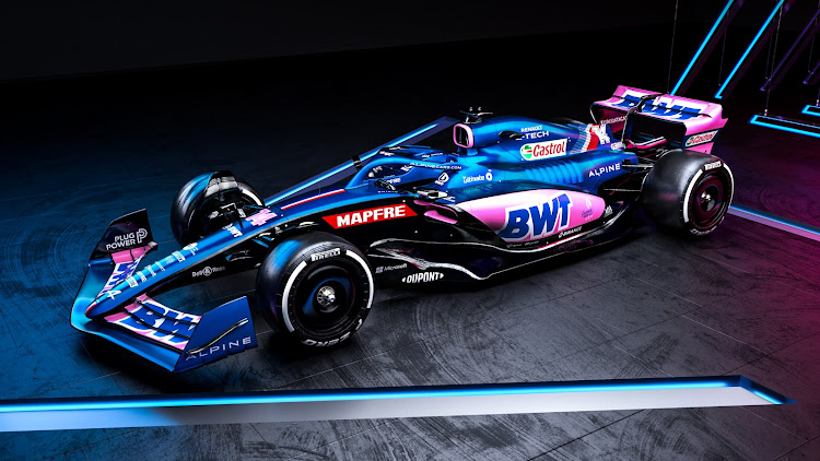 The Alpine A522 features a revised livery, with the pink colour scheme of new title partner and water technology company BWT mixed in with the team's traditional blue.