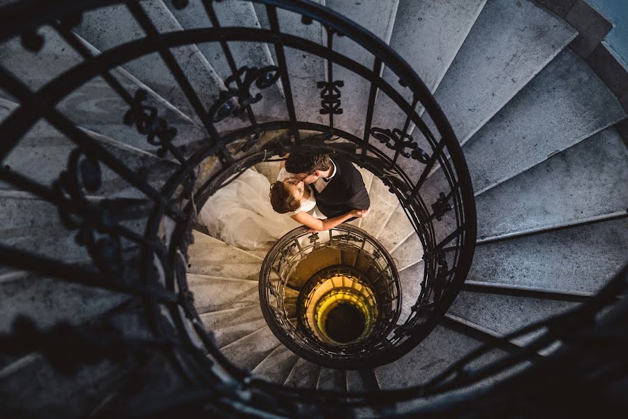 Fotógrafo de casamento Calin Vurdea (calinvurdea). Foto de 2 de outubro 2015