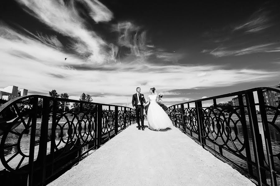 Fotógrafo de casamento Andrey Shumanskiy (shumanski-a). Foto de 29 de março 2018