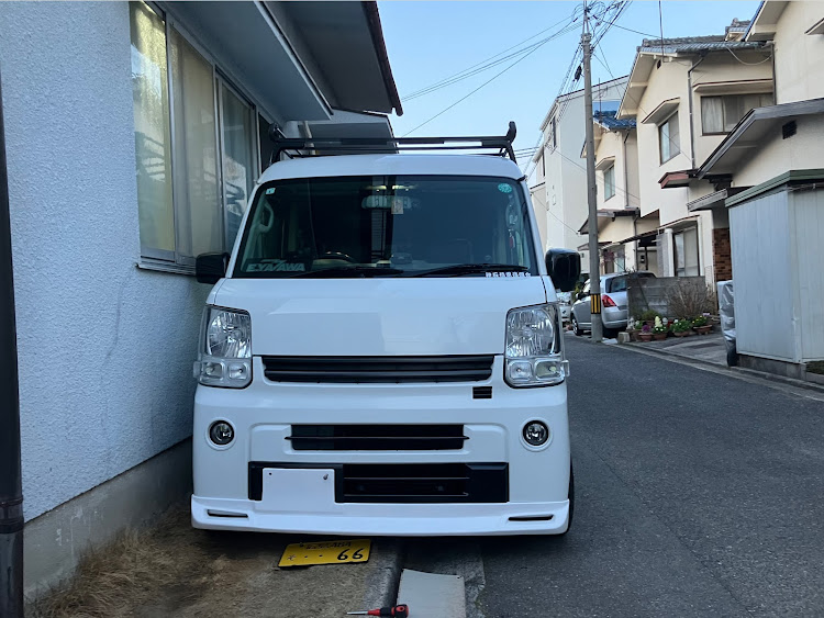 エブリイバンの神石低車高組合・広島じゃ軽！・現場レーシング・ブラックスエアロに関するカスタム事例の投稿画像3枚目